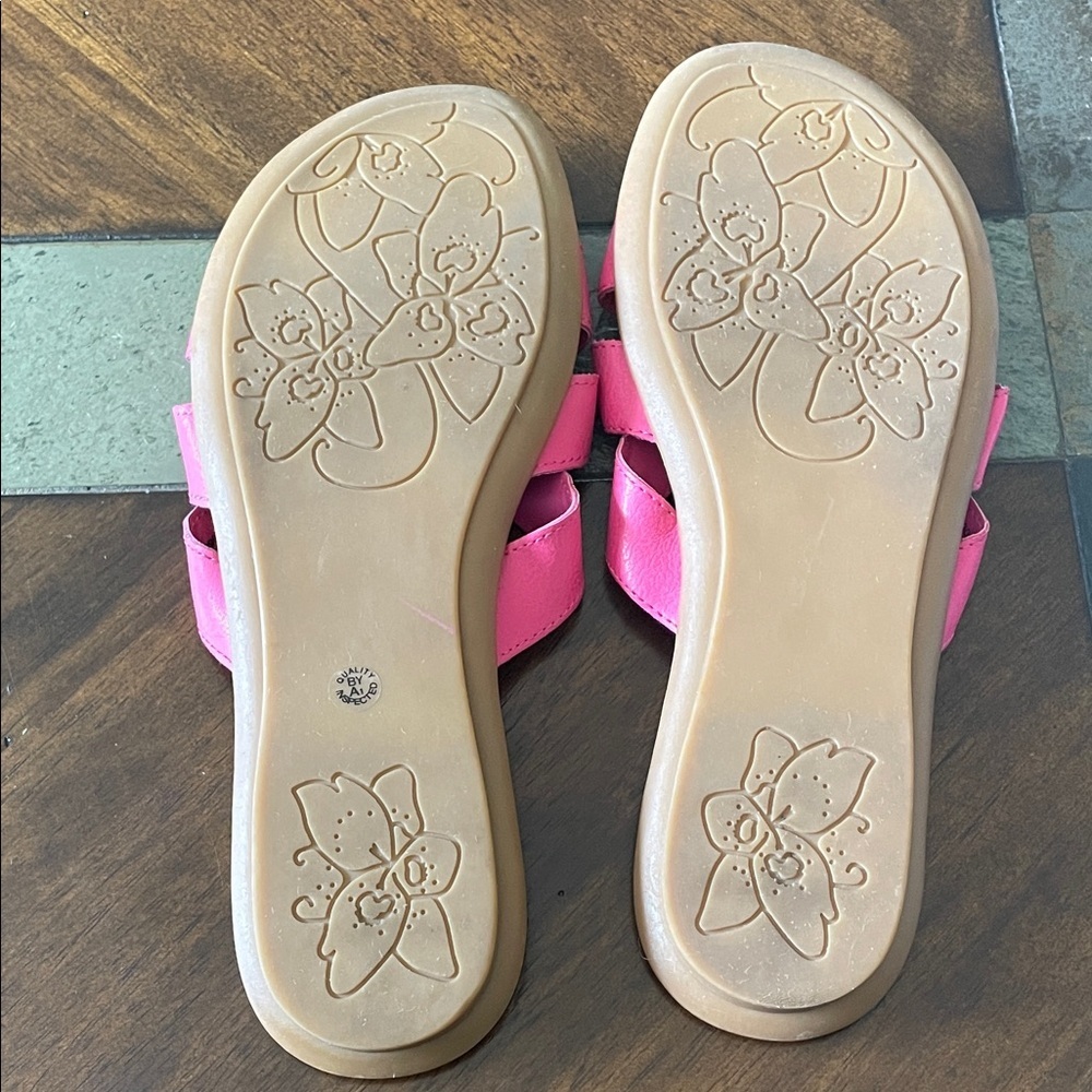St. John's Bay Pink Floral Sandals - Picture 2 of 7